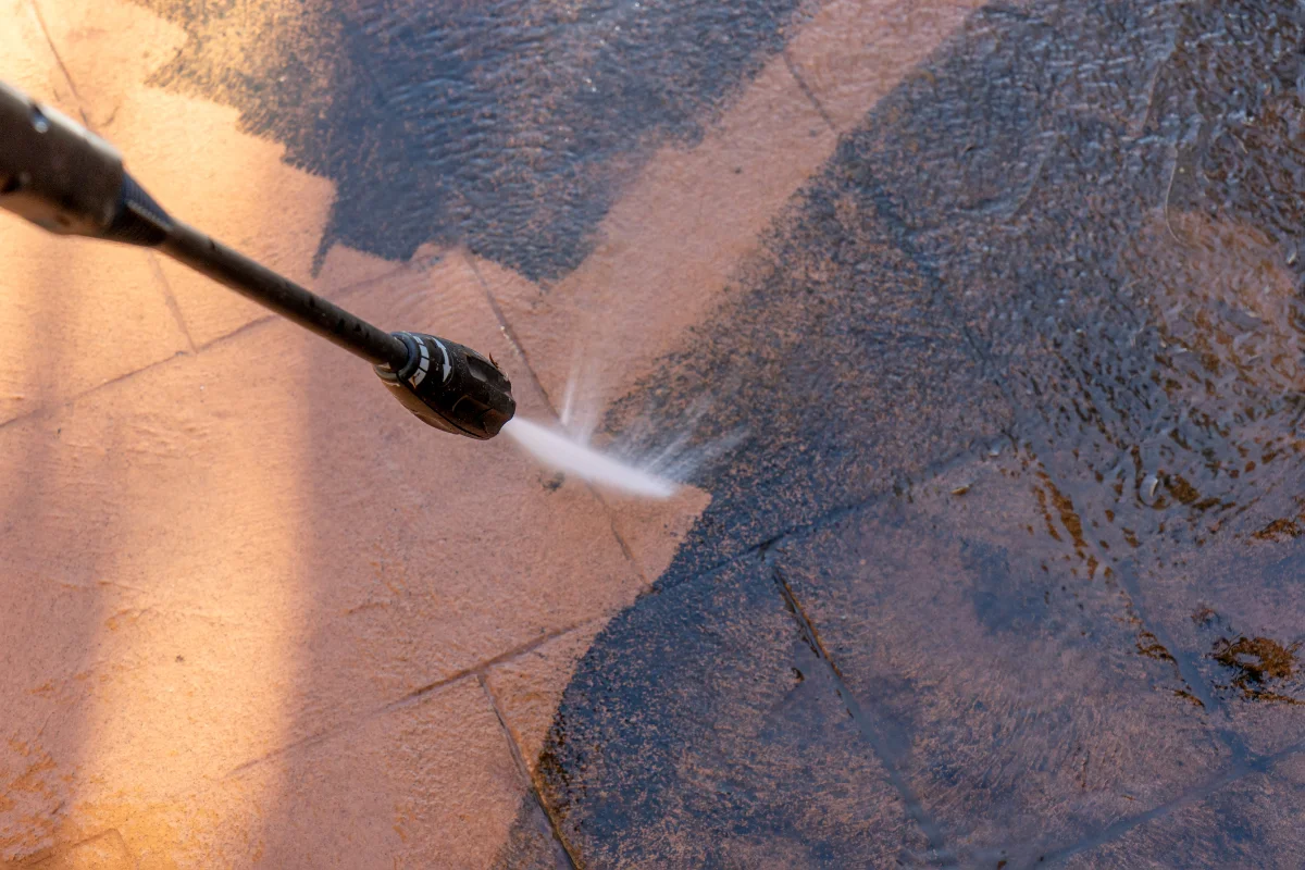 Pressure cleaning 1