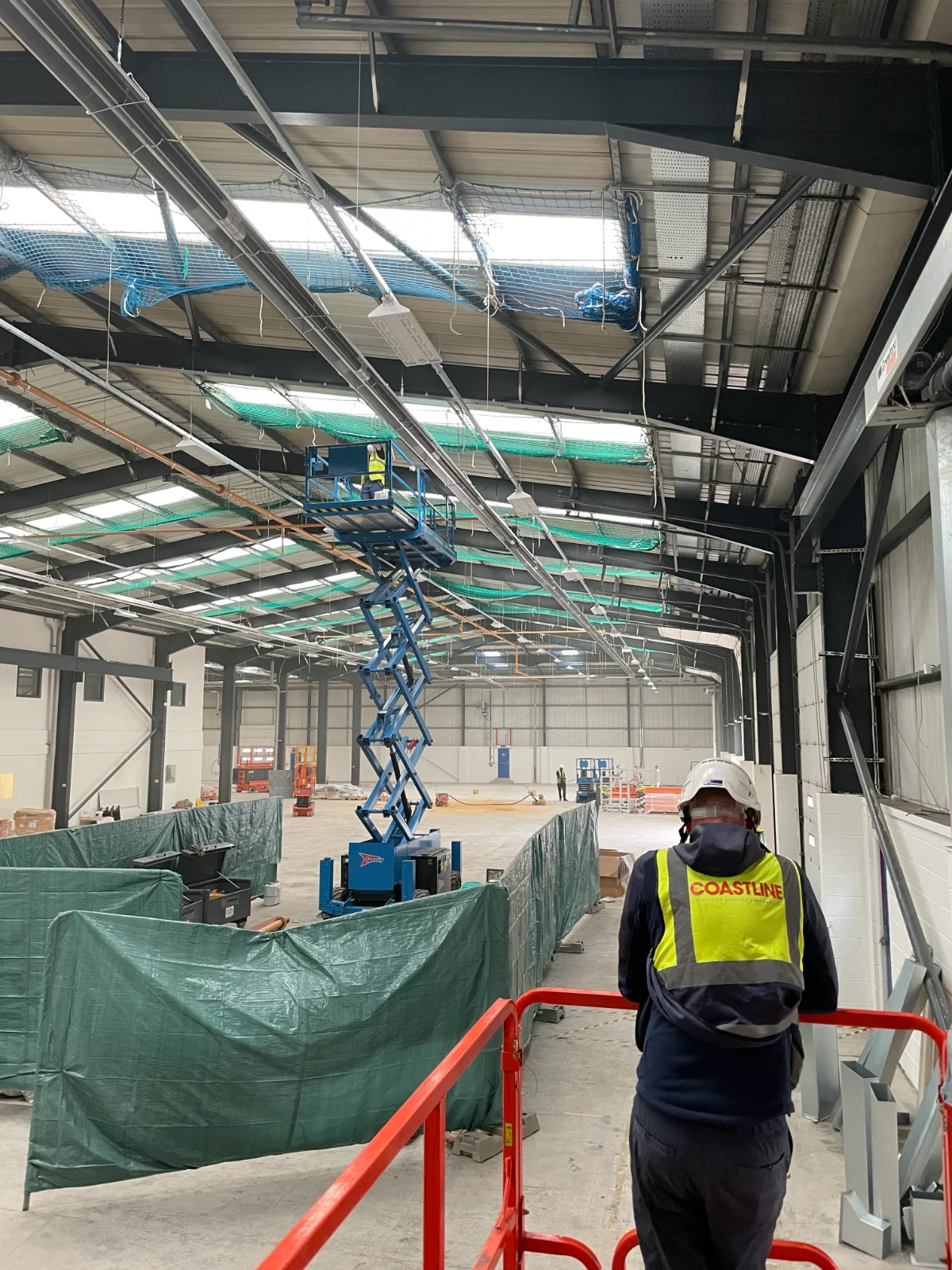 warehouse cleaning 1